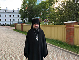 Продолжая паломничество, Преосвященнейший епископ Симон прибыл на остров Валаам