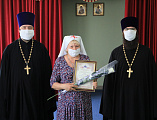 Лучших социальных работников Шахтинской епархии наградили за участие в епархиальных проектах по оказанию помощи нуждающимся во время пандемии