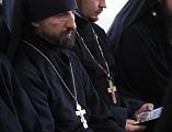 Под председательством Преосвященнейшего епископа Симона в духовно-просветительском центре при Покровском кафедральном соборе г. Шахты прошло собрание монашествующих Шахтинской епархии