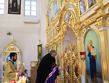 Преосвященнейший епископ Симон возглавил воскресную Божественную литургию в храме Святой Троицы города Каменск-Шахтинский
