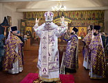 В Неделю вторую Великого поста Преосвященнейший епископ Симон совершил Божественную литургию в храме великомученика Пантелеимона поселка Майский