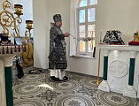 Преосвященнейший епископ Симон совершил Литургию Преждеосвященных Даров в храме святого благоверного князя Александра Невского города Шахты