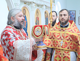 Продолжая пасхальные торжества, Преосвященнейший епископ Симон совершил Божественную литургию в храме вмч. Георгия Победоносца пос. Новозарянский