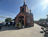 В праздник Пятидесятницы Преосвященнейший епископ Симон совершил Божественную литургию в храме Святой Троицы города Каменск-Шахтинский