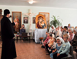 В воскресной школе Свято-Пантелеимоновского храма города Миллерово состоялось праздничное занятие «У иконы Божией матери»