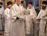 В день отдания праздника Рождества Христова Преосвященнейший епископ Симон совершил Литургию в Покровском кафедральном соборе города Шахты
