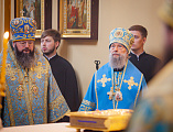 С сонмом архиереев Православной Церкви епископ Симон принял участие в торжествах по случаю празднования Донской иконы Божией Матери