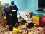Преосвященнейший епископ Симон в преддверии Рождества Христова посетил детей Центра комплексной реабилитации «Добродея» города Шахты