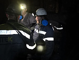 В шахте Обуховской г. Зверево епископ Симон совершил молитву вместе с угледобытчиками на глубине 700 метров