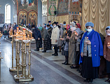 Накануне праздника Благовещения Пресвятой Богородицы Преосвященнейший епископ Симон совершил всенощное бдение в Покровском кафедральном соборе г. Шахты