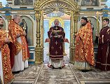 С архипастырским визитом Преосвященнейший епископ Симон посетил храм Покрова Пресвятой Богородицы г. Новошахтинска