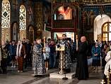 Вечерня Великой Пятницы с чином выноса Плащаницы