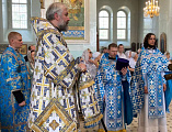В праздник Успения Пресвятой Богородицы епископ Симон совершил Божественную литургию и иерейскую хиротонию в храме Донецкого Успенского архиерейского подворья ст. Гундоровской
