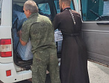 Прихожане и волонтеры прихода великомученика и целителя Пантелеимона собрали гуманитарную помощь для жителей Курской области