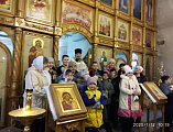 Дети и взрослые из детской первичной организации «Милосердие» городского общества инвалидов посетили Донской храм г. Новошахтинска