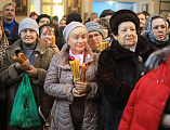Сретение Господне и чин освящения свечей в Покровском кафедральном соборе города Шахты