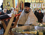 В Крещенский сочельник епископ Шахтинский и Миллеровский Симон совершил богослужение в храме святителя Николая г. Новошахтинска