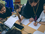 С живой историей в руках. В духовно-просветительском центре города Шахты прошло мероприятие, посвященное Дню православной книги