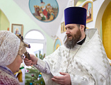 В день празднования Обрезания Господня епископ Симон совершил Божественную литургию святителя Василия Великого в храме праведного Иоанна Кронштадтского города Шахты
