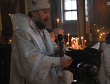 Правящий архиерей Шахтинской епархии Преосвященнейший епископ Симон совершил парастас в Покровском кафедральном соборе г. Шахты