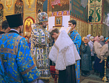 В праздник в честь Казанской иконы Божией Матери Преосвященнейший епископ Симон совершил Божественную литургию и диаконскую хиротонию