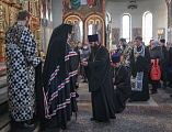 «Каждая душа призывается в храм к Богу, чтобы устроить духовную весну и растопить греховный лед». Епископ Симон совершил вечерню с чином прощения в Покровском кафедральном соборе г. Шахты