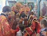 Правящий архиерей Шахтинской епархии Преосвященнейший епископ Симон возглавил Божественную литургию в храме великомученика Георгия Победоносца Киреевского епархиального подворья