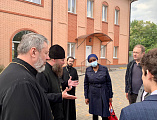 Делегация международных христианских организаций ознакомилась с помощью беженцам в Шахтинской епархии