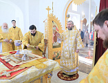 Преосвященнейший епископ Симон совершил чин великого освящения храма Державной иконы Божией Матери г. Донецка