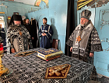 Литургия Преждеосвященных Даров в храме Покрова Пресвятой Богородицы города Новошахтинска