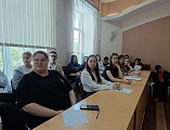 Институт сферы обслуживания и предпринимательства города Шахты посетил эксперт Синодального отдела по делам молодежи