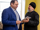 Епископ Симон обсудил сотрудничество с директором Шахтинского драматического театра