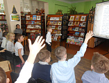 Для учеников 2 «Б» класса лицея № 26 г. Шахты проведен литературный час «Духовные родники России»