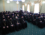 В районном ДК пос. Каменоломни состоялась встреча профессора Александра Леонидовича Дворкина с духовенством Шахтинской епархии. На встрече присутствовал епископ Шахтинский и Миллеровский Симон