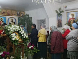 В храме Архангела Михаила села Первомайское отметили День Святой Троицы
