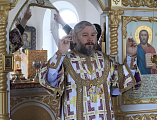 В Неделю 3-ю Великого поста, Крестопоклонную, Преосвященнейший епископ Симон совершил Божественную литургию в храме в честь Святой Троицы хут. Ягодинка