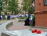 В День солидарности в борьбе с терроризмом, на площади у часовни «Памяти погибшим воинам в Афганистане, Чечне и на Чернобыльской АЭС» п. Каменоломни Октябрьского района состоялся митинг, посвященный памяти погибших от рук террористов