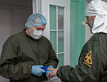 Преосвященнейший епископ Симон посетил пациентов красной зоны COVID-госпиталя города Каменск Шахтинский