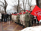 В пос. Каменоломни в честь 77-й годовщины освобождения Октябрьского района от немецко-фашистских захватчиков состоялся митинг. На торжественном мероприятии присутствовал протоиерей Сергий Яценко