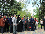 В День Победы у Вечного огня города Шахты «поклонились великим тем годам»