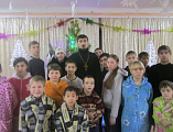 Настоятель Никольского храма города Шахты и помощник благочинного по миссионерству посетили школу-интернат № 16