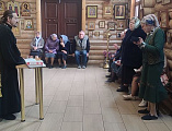 В храме святой блаженной Матроны Московской города Шахты продолжаются регулярные занятия по изучению Библии в рамках Патриаршей программы