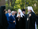 Преосвященнейший епископ Симон сослужил Предстоятелю Русской Церкви за освящением кафедрального собора Рождества Пресвятой Богородицы г. Ростова-на-Дону