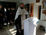 В храме великомученика и целителя Пантелеимона г. Гуково молитвенно почтили память погибших в результате геноцида казачества