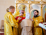 Преосвященнейший епископ Симон совершил Божественную литургию в храме апостола и евангелиста Иоанна Богослова при Институте сферы обслуживания и предпринимательства (филиал) ДГТУ в г. Шахты