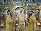Преосвященнейший епископ Симон с архипастырским визитом посетил храм Покрова Пресвятой Богородицы города Шахты