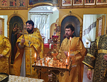 В день памяти святителя Николая Чудотворца прихожане Свято-Никольского храма сл. Кашары отметили престольный праздник.