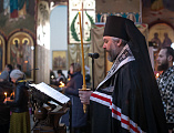 В понедельник первой седмицы Великого поста епископ Симон совершил великое повечерие с чтением Великого покаянного канона преподобного Андрея Критского