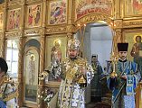 Клирики Ростовской и Шахтинской епархий архиерейским богослужением молитвенно отметили память Донской иконы Божией Матери в г. Новошахтинске