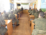 Состоялась встреча священника с военными летчиками воинской летной части г. Миллерово, посвященная православной книге
